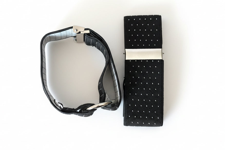 Black dots