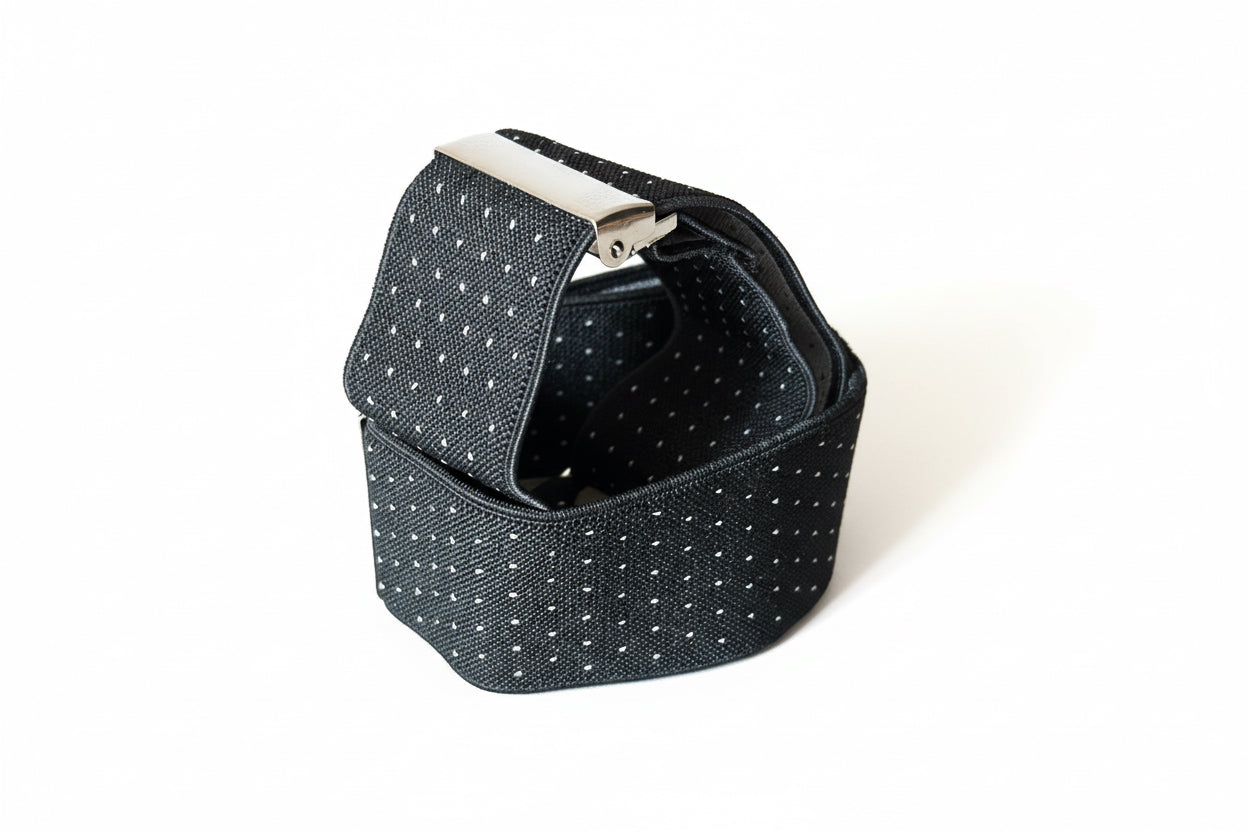 Black dots